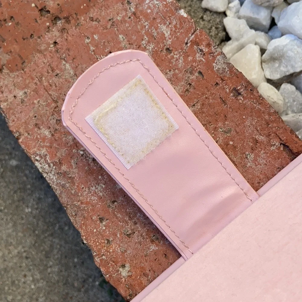 Y2K JUICY COUTURE PINK FAUX LEATHER DISPLAY STORAGE BOX CASE MAKEUP CASE JEWELRY